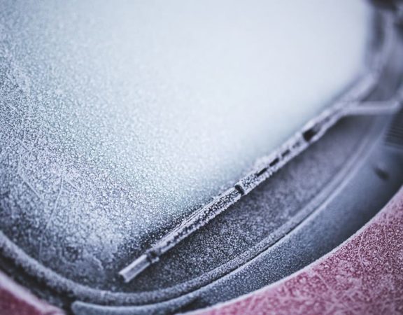 Tips for Frost removal from a windshield at PayLess Glass
